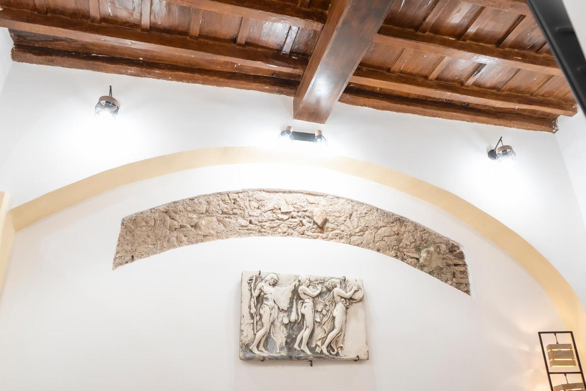Domus Castle Colosseum - Rione Monti Rome Extérieur photo
