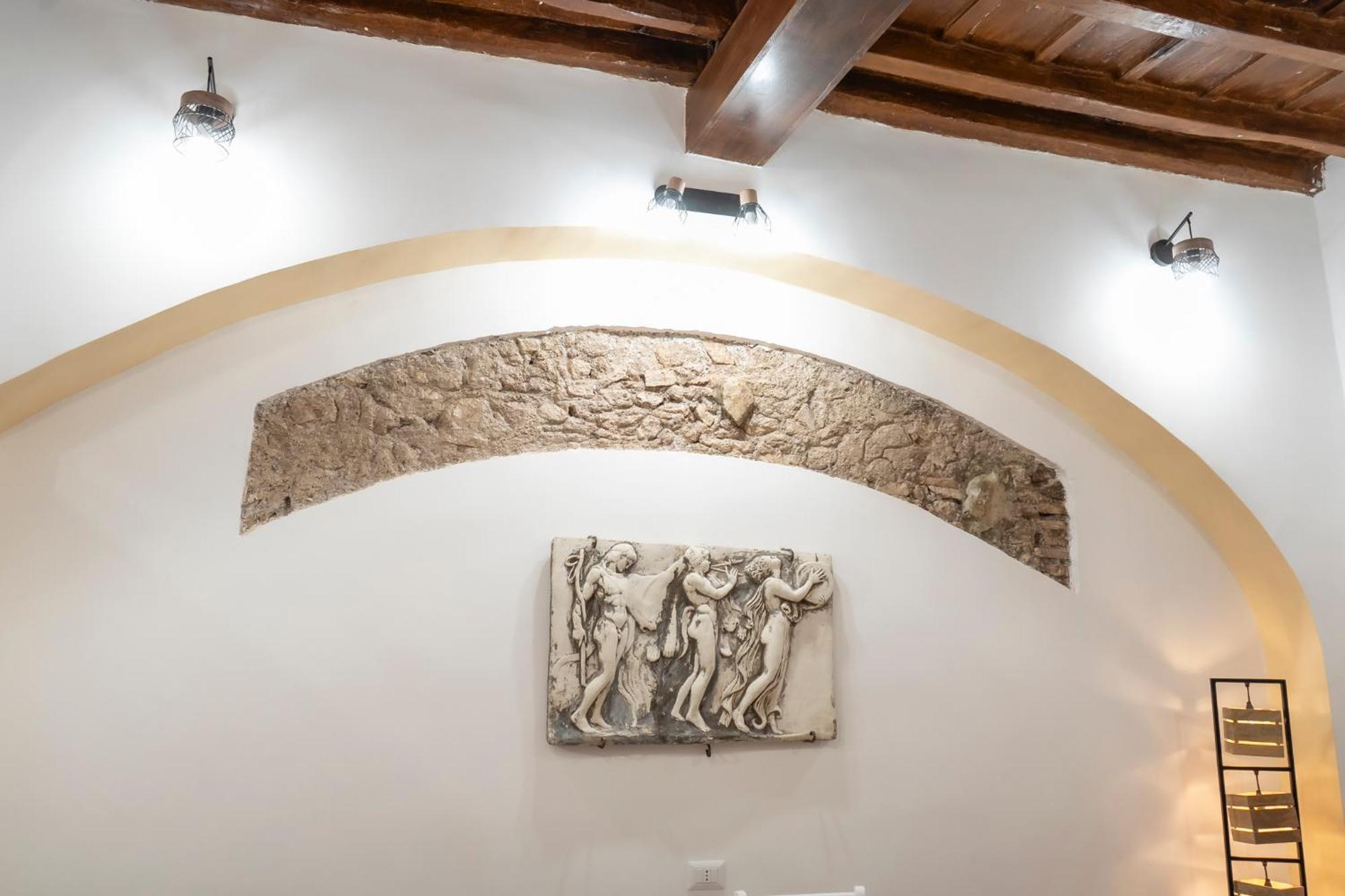 Domus Castle Colosseum - Rione Monti Rome Extérieur photo